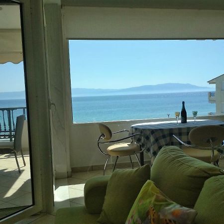 Luxury Sea View Apartment โอฟรีนีออน ภายนอก รูปภาพ